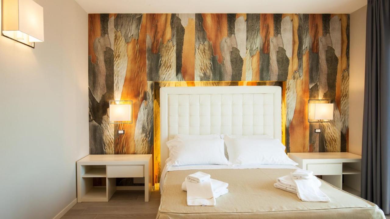 Hotel Boutique Carolina Marina di Castagneto Carducci Extérieur photo