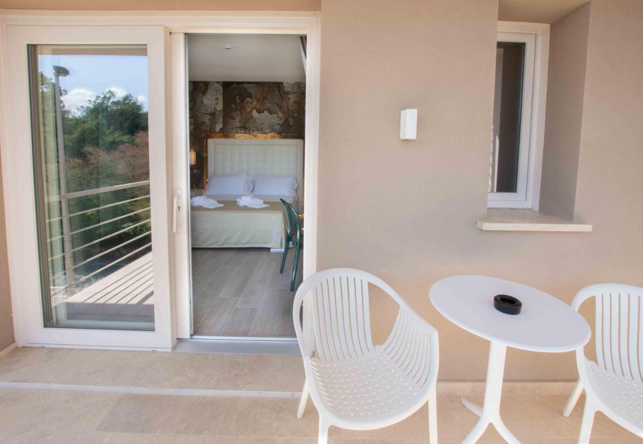 Hotel Boutique Carolina Marina di Castagneto Carducci Extérieur photo
