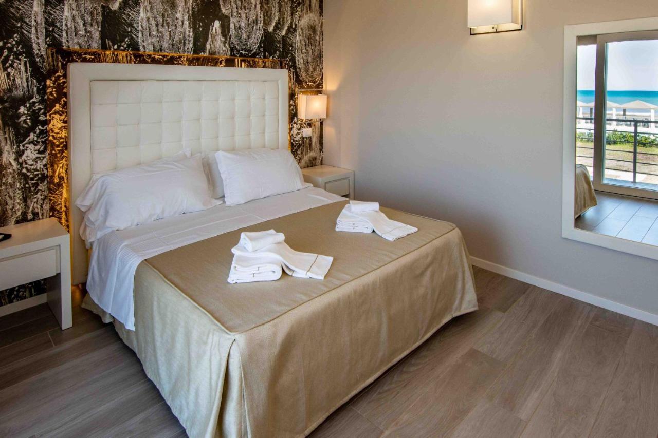 Hotel Boutique Carolina Marina di Castagneto Carducci Extérieur photo