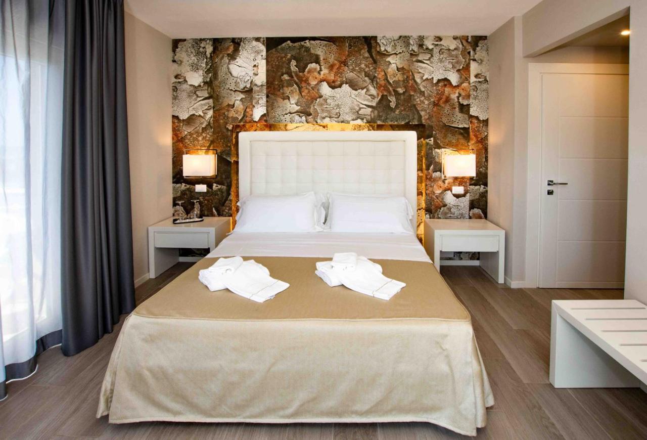 Hotel Boutique Carolina Marina di Castagneto Carducci Extérieur photo